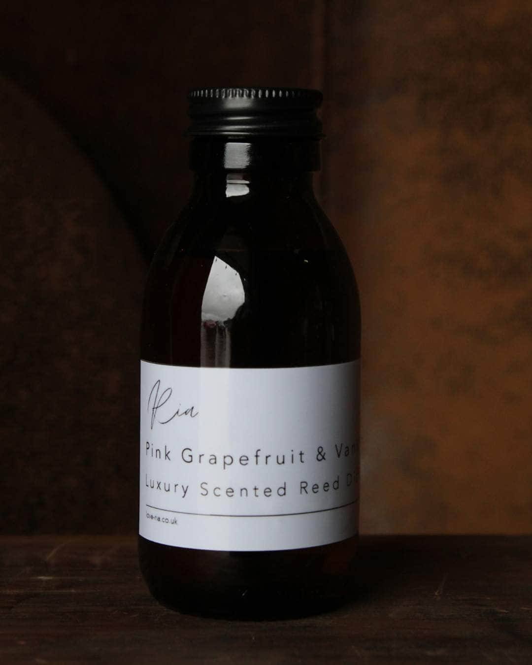 105 1 pink grapefruit vanilla reed diffuser