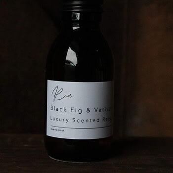 130 black fig vetiver reed diffuser