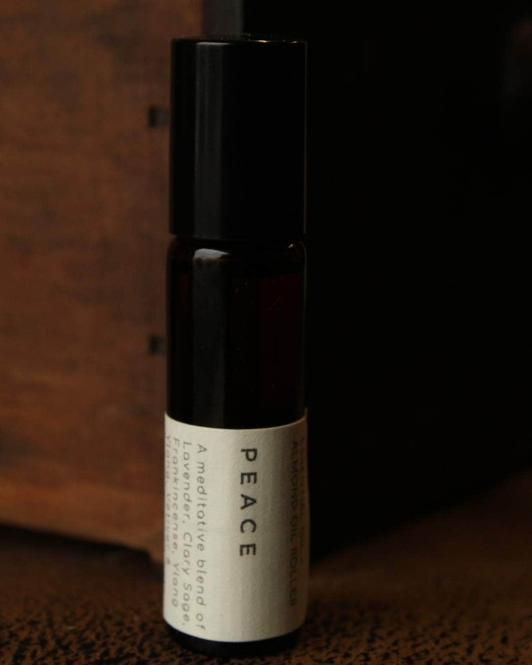 Product Photos 66 peace aromatherapy rollerball